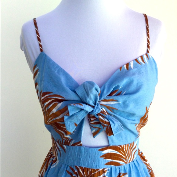 Lush Palm Leave Crinkle Crepe Fit & Flare Dress - Picture 2 of 3